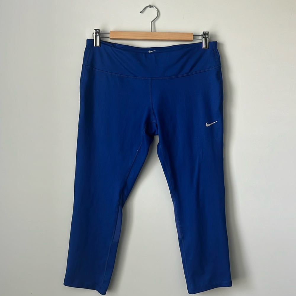 Nike Crop Leggings